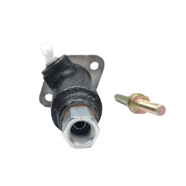 Clutch Slave Cylinder For Deutz-Fahr Agrostar 4.61 04386677 KG2590.1.5